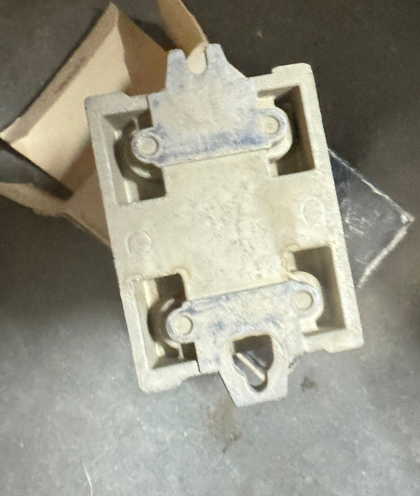 700-P400A1 SER A NEW ALLEN-BRADLEY BULLETIN 700 TYPE P 120 VAC RELAY 4 N.O