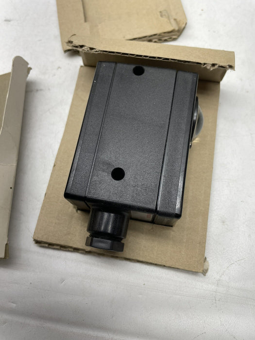 RLK5 NEW VISOLUX RLK5-Ga AND rRLV5-Ga REFLECTI LIGHT BARRIER LK60