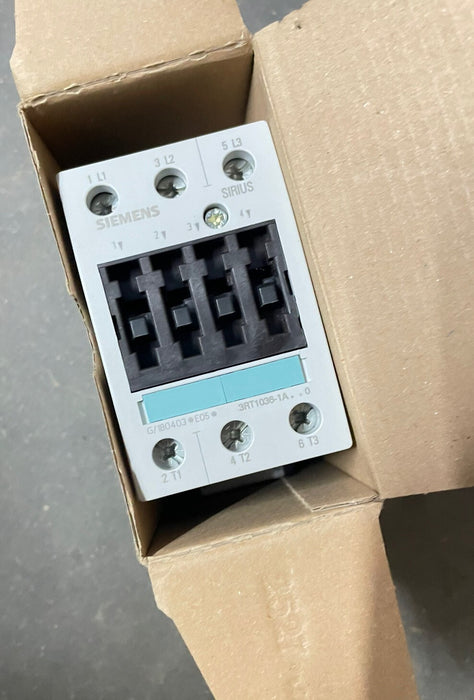 NEW SIEMENS 3RT1036-1AK60 3 PHASE CONTACTOR 22KW NIB