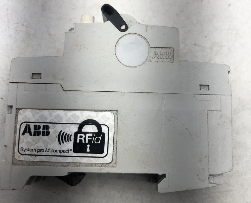 ABB CIRCUIT BREAKER DS201C6AC30 DS201