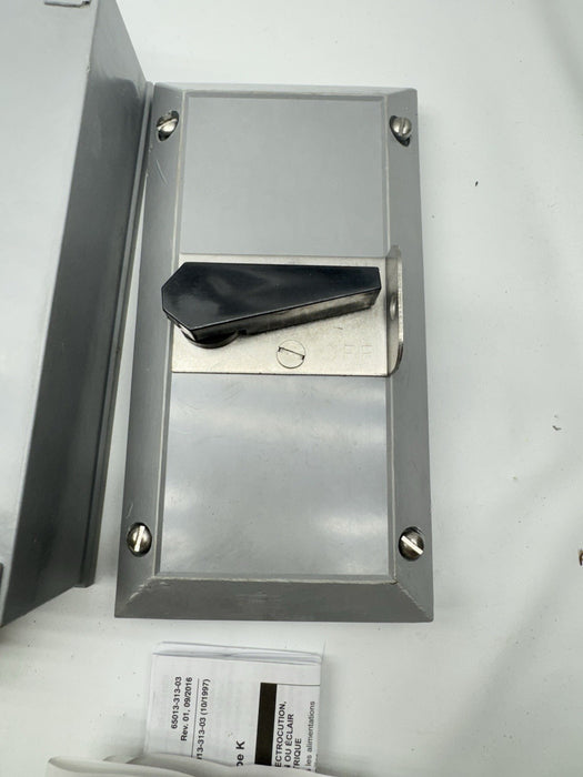 MISSING CONTACTOR  NSSC D22 EATON CROUSE HINDS  KRYDON FIBERGLASS ENC 3/4"