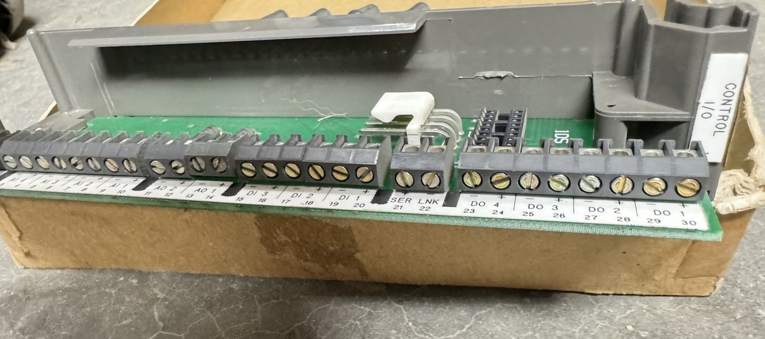 NEW ABB NTCS01 INFI-NET Termination Unit