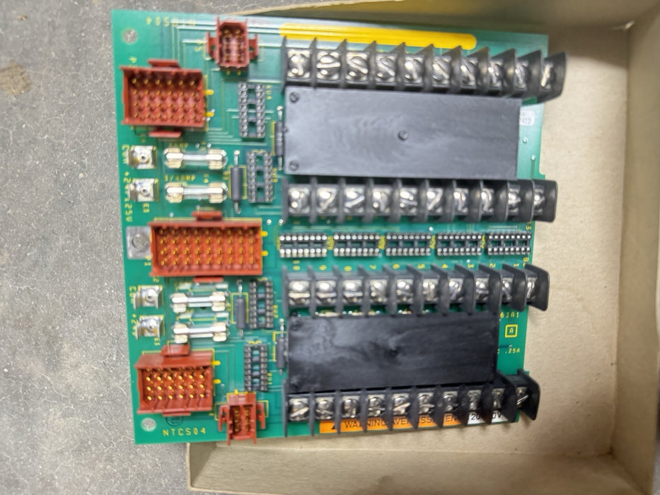 NEW ABB FACTORY SEALED NTCS04 TERMINATION UNIT / CARD BAILEY INFI-90