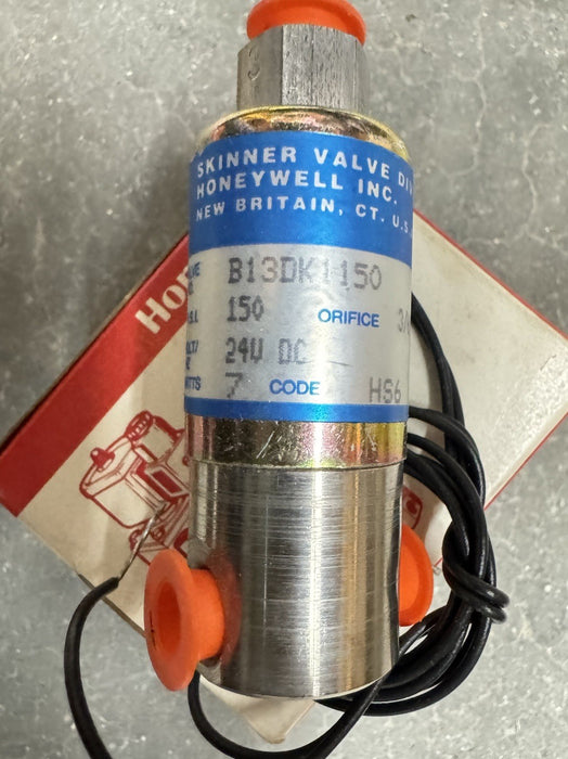 PARKER B13DK1150DC2AC2  B13DK1150DC2AC2 NEW  24VDC SOLENOID Honeywell / Skinner