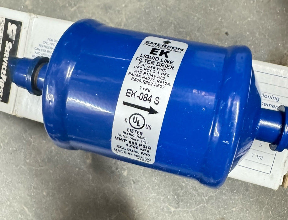 New Liquid Line Filter-Drier Emerson DHY00146    1/2" ODF SOLDER