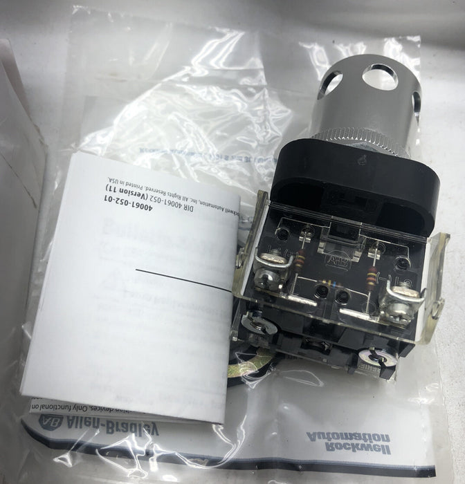 NEW ALLEN-BRADLEY 800T-RA10 ILLUMINATED PUSH BUTTON NO LENS W/ GUARD,800-XA