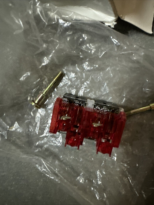 ALLEN BRADLEY 800TC-XD2 Pushbutton Contact Block 1 NC IP2X 800TC XD2