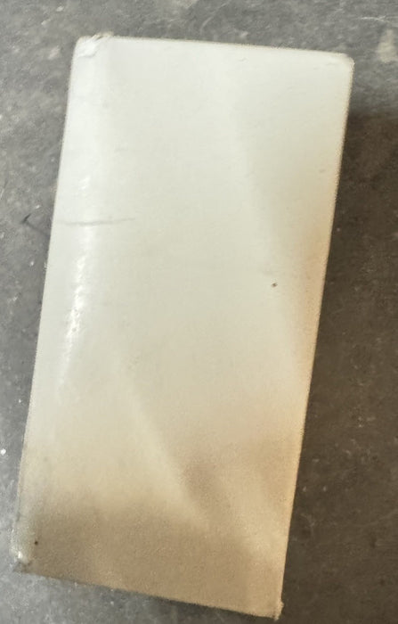 NEW ALLEN-BRADLEY 800T-QA24W ILLUMINATED PUSH BUTTON WHITE LENS W/ GUARD 800-XA