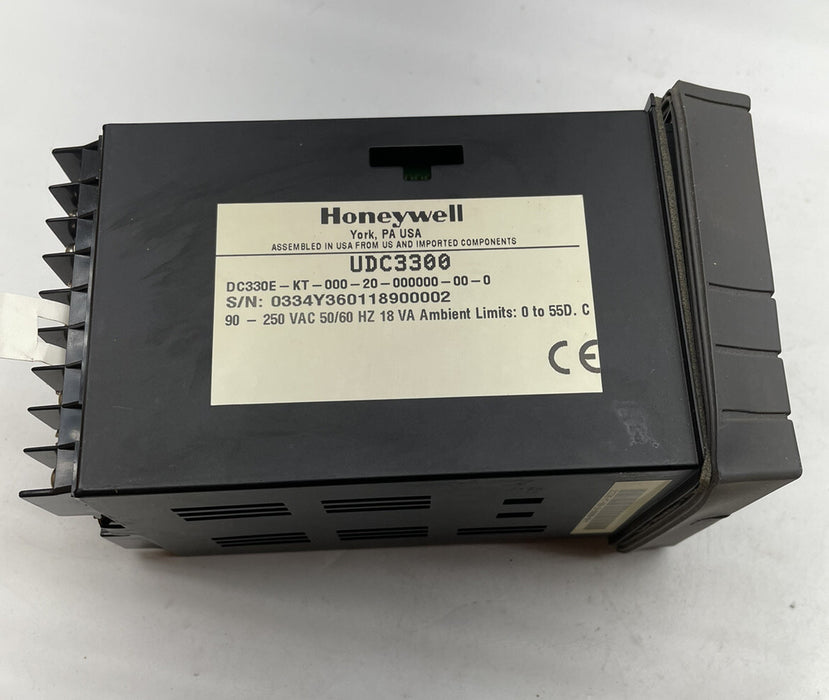 NEW HONEYWELL UDC3300 TEMP CONTROLLER DC330E-KT-000-20-000000-00-0 90-250VAC
