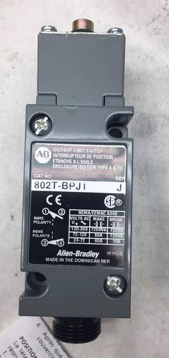 NEW ALLEN-BRADLEY 802T-BPJ1 PLUG-IN OILTIGHT LIMIT SWITCH PUSH TYPE 2 CIRCUITS