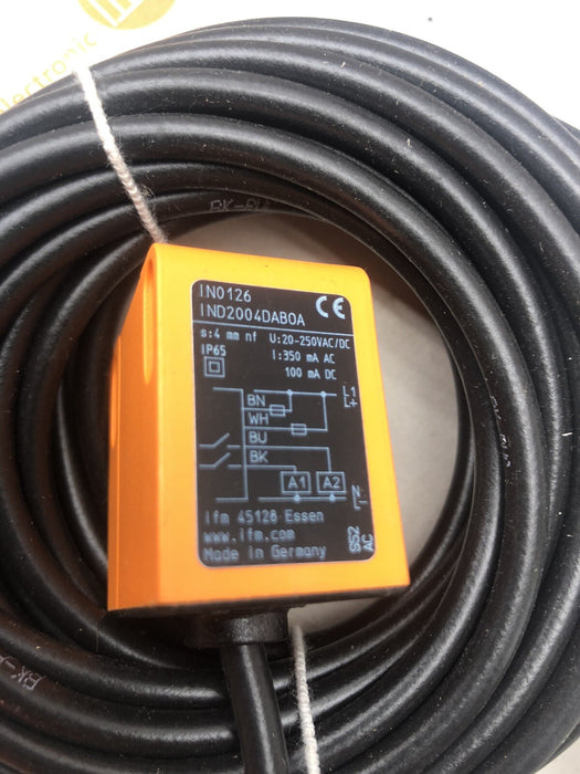 NEW IFM EFECTOR100 IN0126 / IND2004DABOA INDUCTIVE PROXIMITY SENSOR NIB