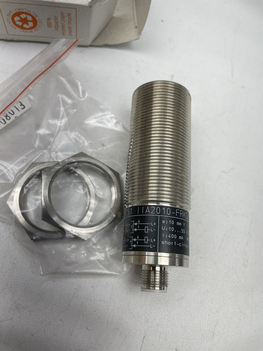 IFM EFECTOR100 II5751 PROXIMITY SWITCH IIA2010-FRKG/V4A/US-100-IRF