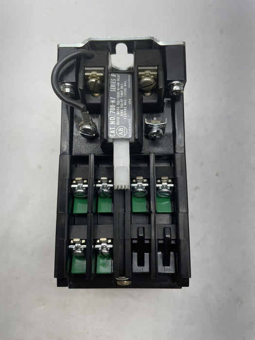 NEW ALLEN-BRADLEY BULLETIN 700 700-RL600A1 TYPE R 120 VAC RELAY 0 N.C 6 N.O
