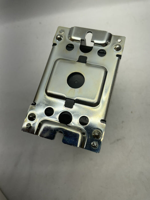 NEW ALLEN-BRADLEY BULLETIN 700 700-RL600A1 TYPE R 120 VAC RELAY 0 N.C 6 N.O