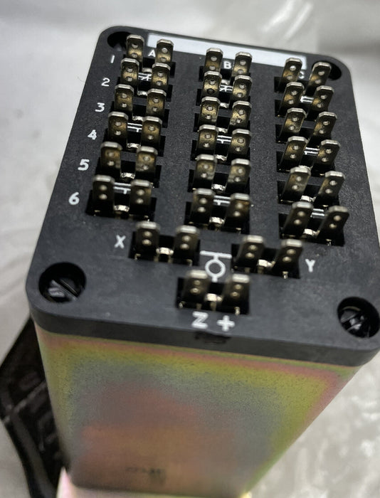 NEW ALLEN BRADLEY 1610-T0630S24 DRY REED RELAY BULLETIN 1610 SERIES C 24 VDC