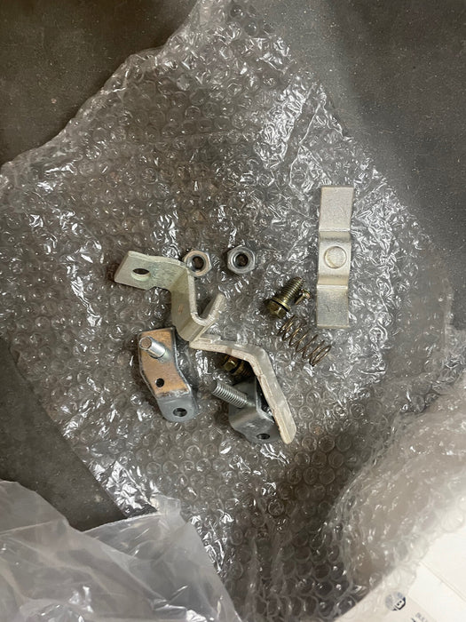 NEW BULLETIN 702 RENEWAL CONTACT Z-34041 NEMA SIZE 4 200 AMP FOR STARTER 1 POLE