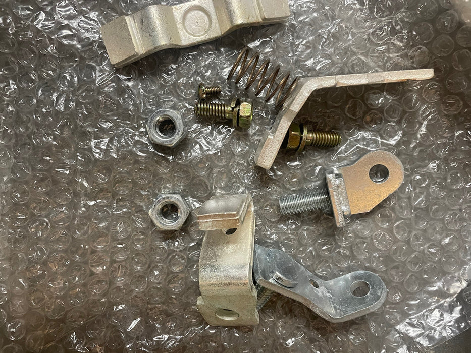 NEW BULLETIN 702 RENEWAL CONTACT Z-34041 NEMA SIZE 4 200 AMP FOR STARTER 1 POLE