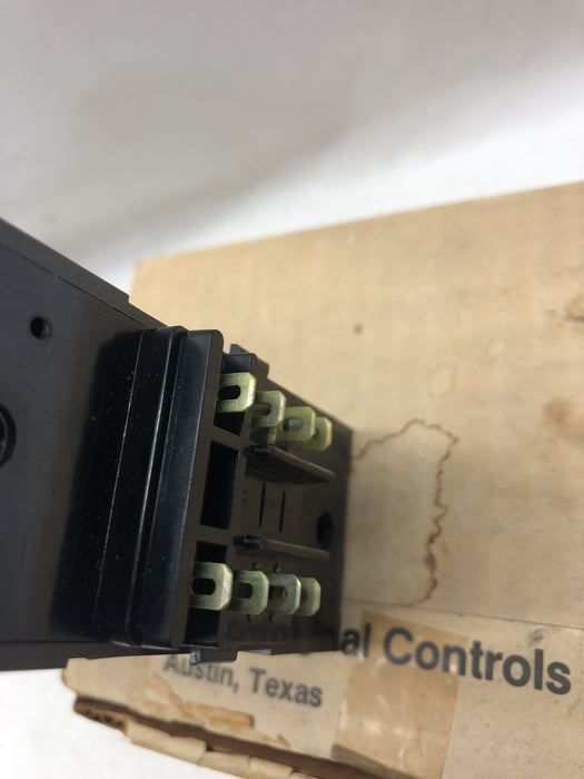 NEW EAGLE SIGNAL DG104A3 120V AC/DC 3-30 SEC TIMER MODULE DANAHER DG100 MINIFLEX