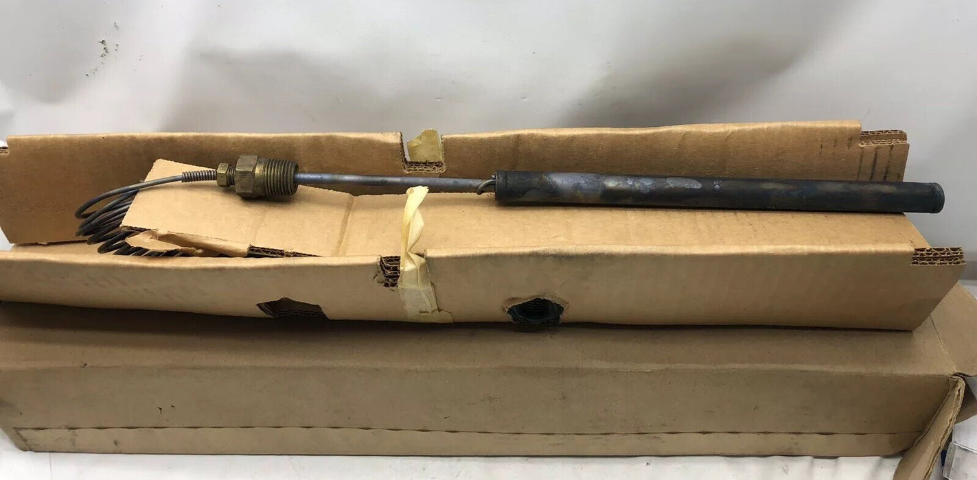 NEW JOHNSON CONTROLS V47AB-35C 1/2" WATER VALVE RANGED 75 TO 135 DEG F