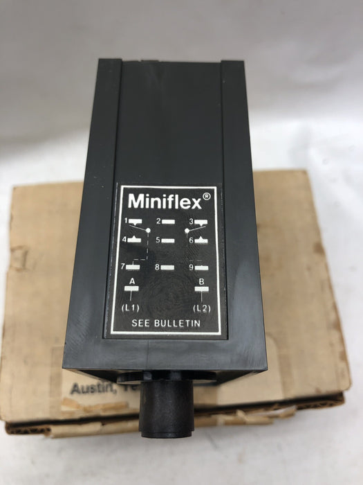 NEW EAGLE SIGNAL DG104A3 120V AC/DC 3-30 SEC TIMER MODULE DANAHER DG100 MINIFLEX