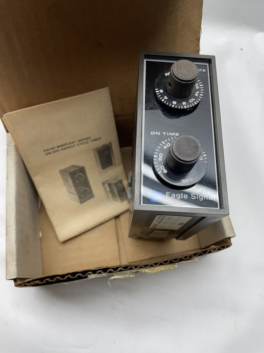 EAGLE SIGNAL DANAHER CONTROLS DA1814A3 ELECTRONIC REPEAT CYCLE TIMER MINIFLEX