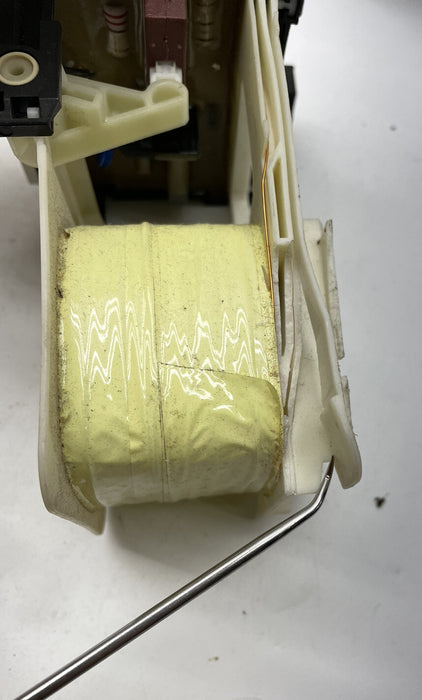 BROKEN PLASTIC SIEMENS 3RT19655AF31 110-127 VAC /DC COIL FOR CONTACTOR