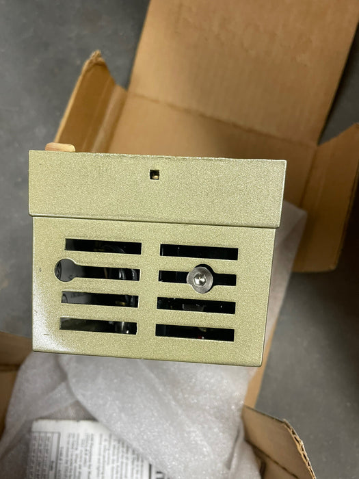 HONEYWELL THERMOSTAT T921G 1005 30VAC 135 OHM POT 56-84F THROTTLING T921G1005