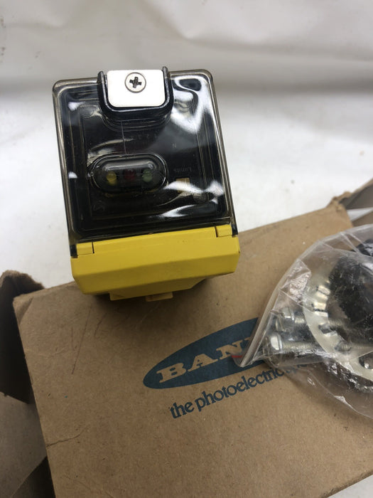 NEW BANNER ENGINEERING Q45UR3BA63CQ6 / 53011 Q45UR Series Remote Transducer