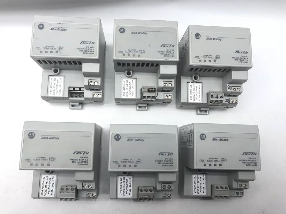 1794-ASB E ALLEN BRADLEY FLEXLOGIX CLEAN AND WORKING REMOTE I/O RIO 24VDC AB