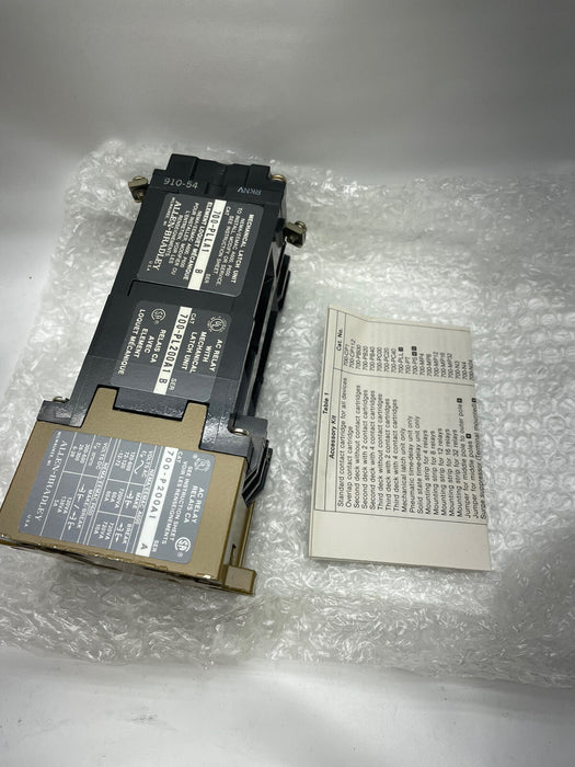 NEW ALLEN-BRADLEY BULLETIN 700 700-PL200A1 TYPE R 120 VAC RELAY