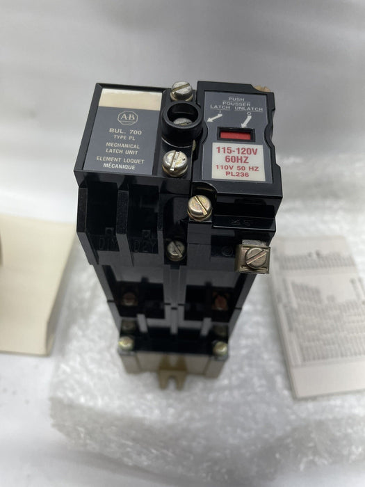 NEW ALLEN-BRADLEY BULLETIN 700 700-PL200A1 TYPE R 120 VAC RELAY