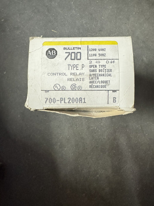 NEW ALLEN-BRADLEY BULLETIN 700 700-PL200A1 TYPE R 120 VAC RELAY