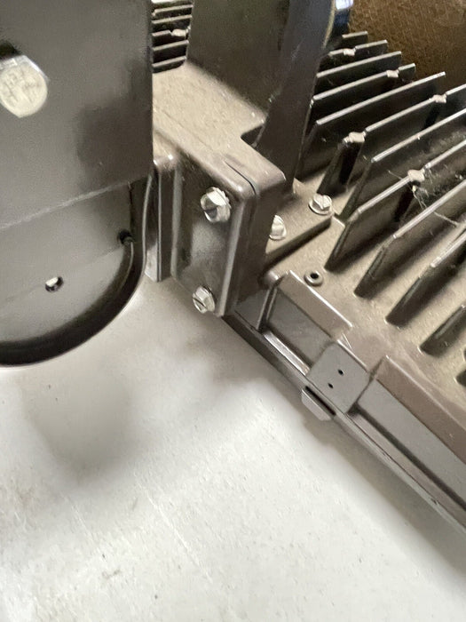 NEW UNUSED HALOPHANE MEDIUM PREDATOR LED LIGHT ACUITY PMLED 480vac LAMP OUTDOOR