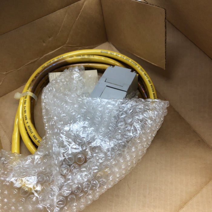 NEW ALLEN BRADLEY 802PR-LBAR1-08 E AC/DC INDUCTIVE PROX SWITCH New Old Stock