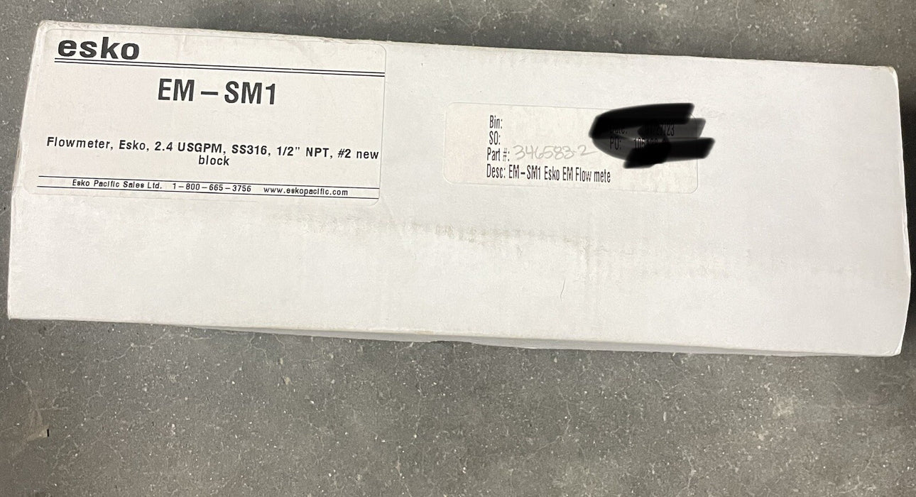 NEW ESKO EM-SM1  FLOW METER 0-2.4 USGPH 1/2" NPT ADJUSTMENT KNOB #2 BLOCK SS316