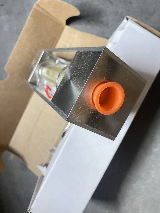 NEW ESKO EM-SM1  FLOW METER 0-2.4 USGPH 1/2" NPT ADJUSTMENT KNOB #2 BLOCK SS316