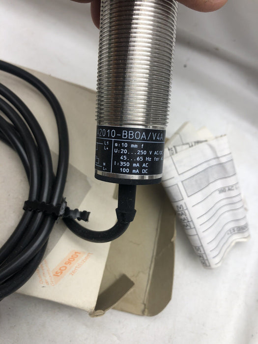 NEW IFM Efector II0098 Inductive Prox Sensor IIA0010-BBOA/V4A