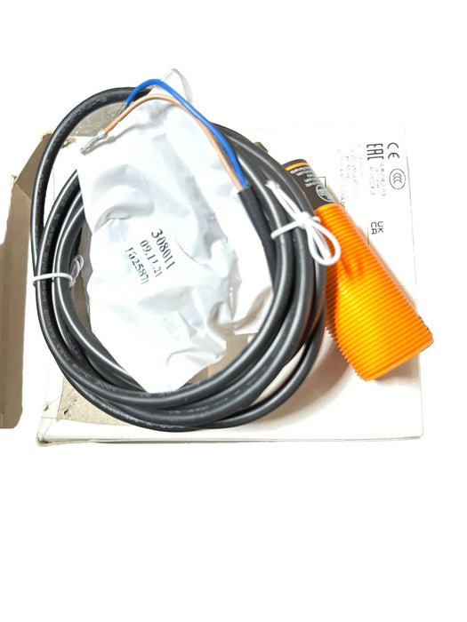 New IFM Effector II0095 inductive prox sensor II-2015-bboa
