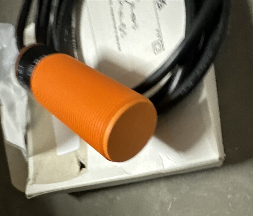 New IFM Effector II0095 inductive prox sensor II-2015-bboa