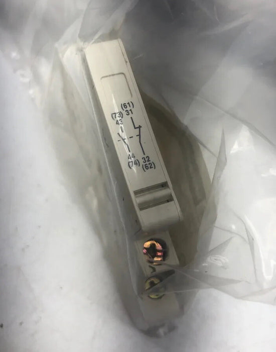 NEW TELEMECANIQUE GV AN11 BY SQUARE D TeSys SIDE MOUNT AUXILIARY CONTACT 034348