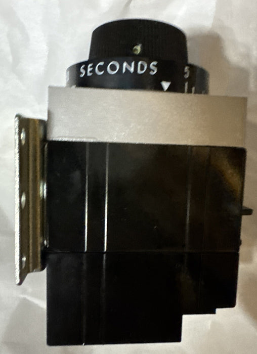 NEW UNUSED AGASTAT 7022AD TIMING RELAY 5-50 SEC TIMER