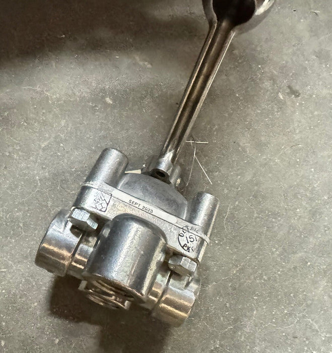 NEW BARKSDALE 9023-M-B  SHEAR SEAL VALVE SERIES 9000 VALVE