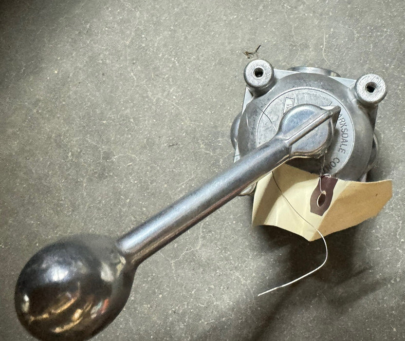 NEW BARKSDALE 9023-M-B  SHEAR SEAL VALVE SERIES 9000 VALVE