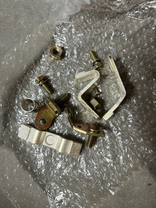 NEW BULLETIN 702 RENEWAL CONTACT Z-34041 NEMA SIZE 4 200 AMP FOR STARTER 1 POLE