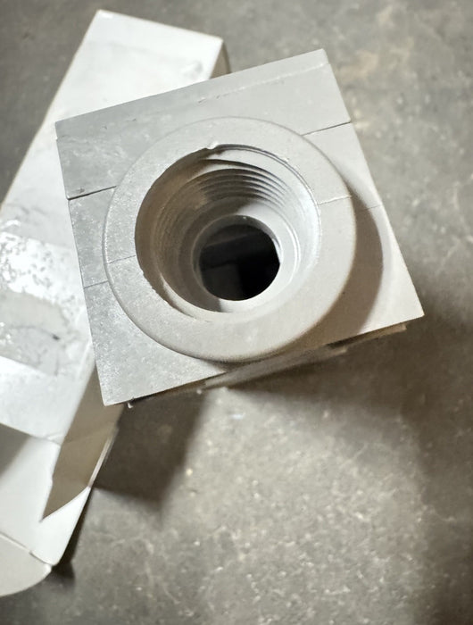 NEW ALLEN BRADLEY 802PR-LBAH1 /E Proximity Switch  AC/DC