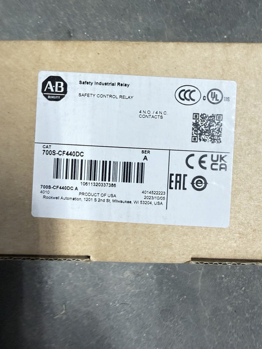 NEW Allen Bradley Guardmaster Safety Control Relay   700S-CF440DC Ser A
