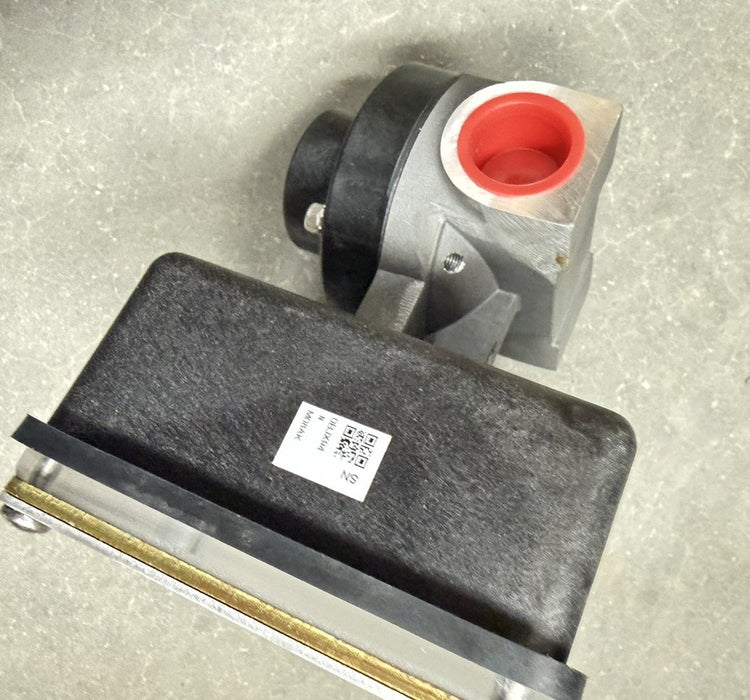 NEW UNIVERSAL FLOW MONITORS SN-AIB6GM-6-100V0.90-A1WR-1D FLOW SWITCH