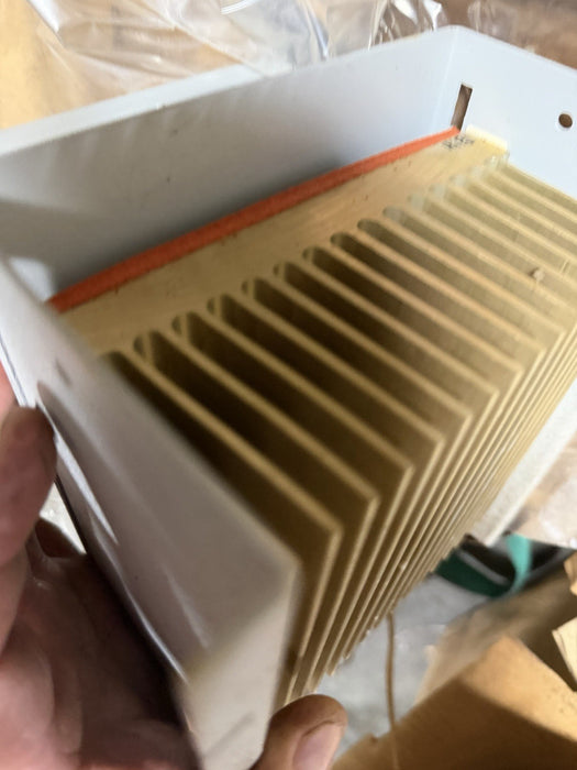 New Allen-Bradley 1204-TFB2 Free Shipping BOX IN BAD SHAPE DIRTY ETC