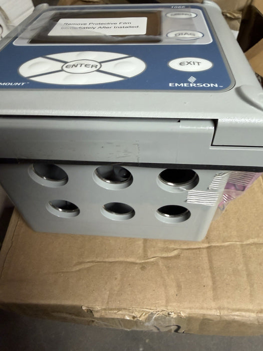 1066-P-HT-60 NEW EMERSON ROSEMOUNT 1066 PH/ORP TRANSMITTER LOOP POWERED
