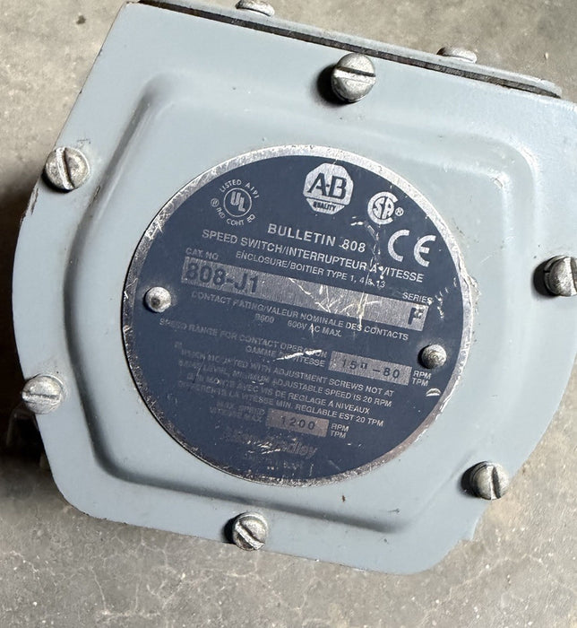 808-J1 NEW  ALLEN BRADLEY  zero speed Switch 15-80 RPM 808 J1 AB 808J1 NNB